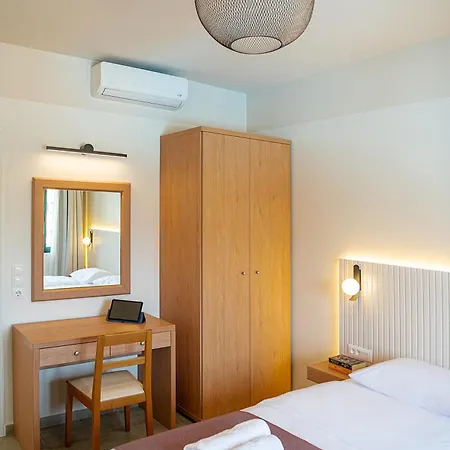 Aparthotel Kambos Village Agia Marina