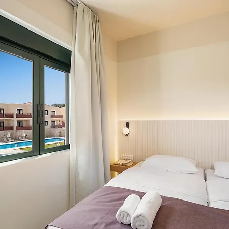 Aparthotel Kambos Village